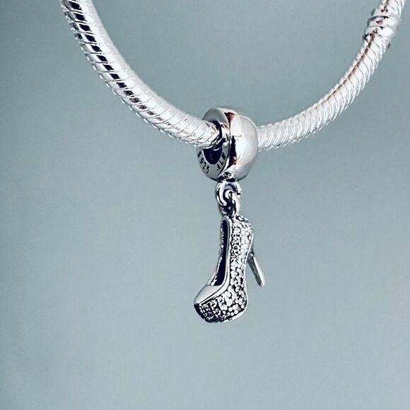 NEW AUTHENTIC Pandora Pave Stiletto Shoe Dangle Charm / Pandora Bracelet/ Ring - Picture 3 of 7